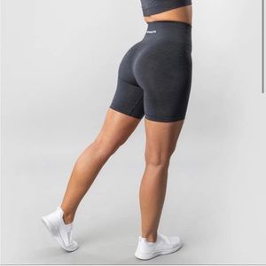 Alphalete Seamless Biker Short - Galaxy Grey